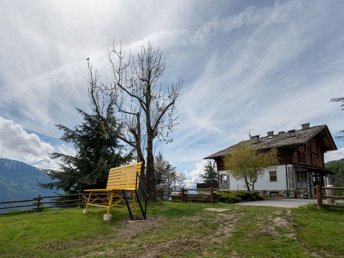 Chalet Hérisson – Sarre, terrasse vue montagne et vallée - Photo 25