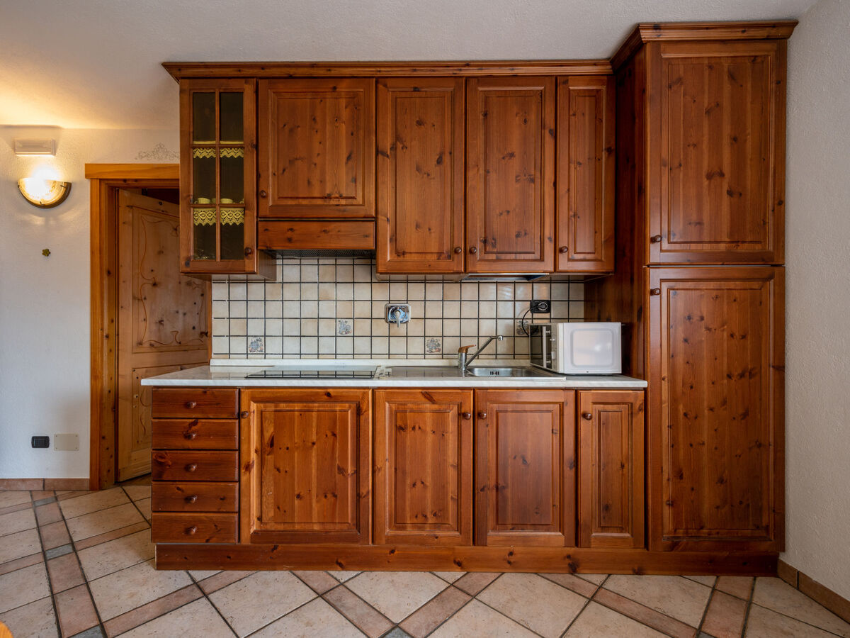 Chalet Marmotte – 80 m² avec cheminée à Sarre, vue montagnes - Photo 8