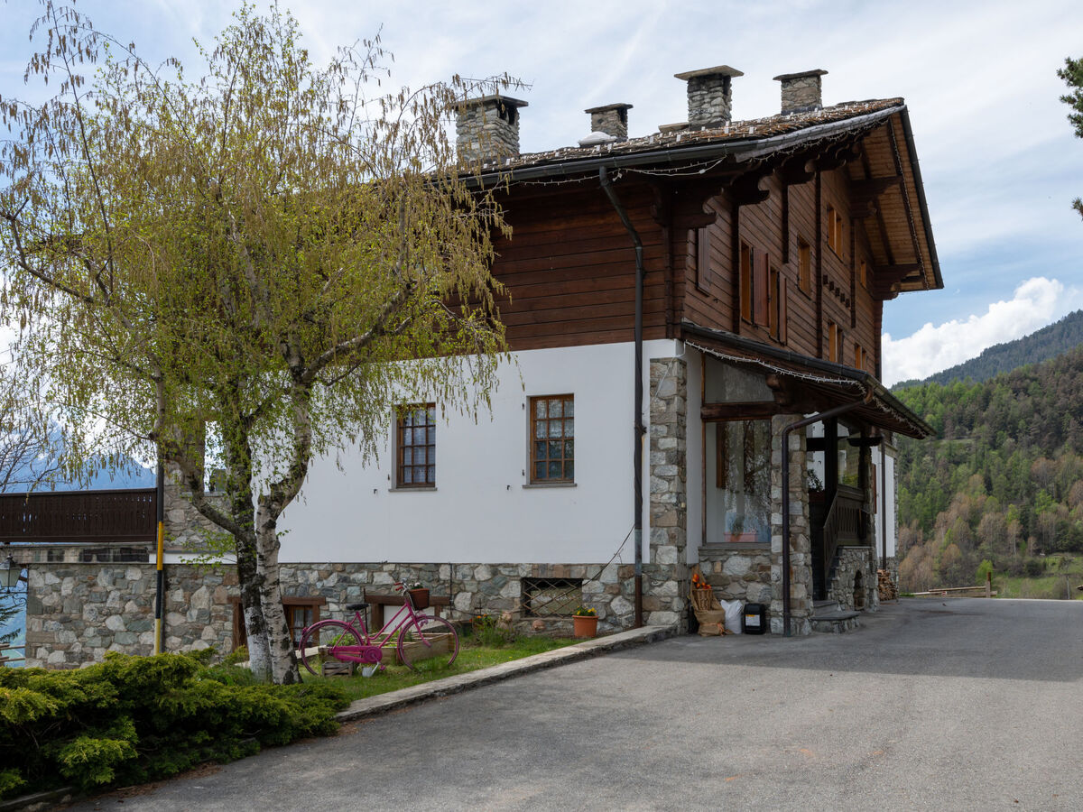 Chalet Marmotte – 80 m² avec cheminée à Sarre, vue montagnes - Photo 19