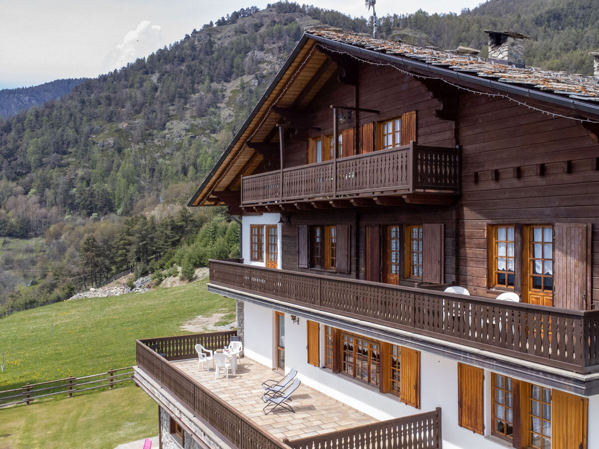 Chalet Marmotte – 80 m² avec cheminée à Sarre, vue montagnes - Photo 30
