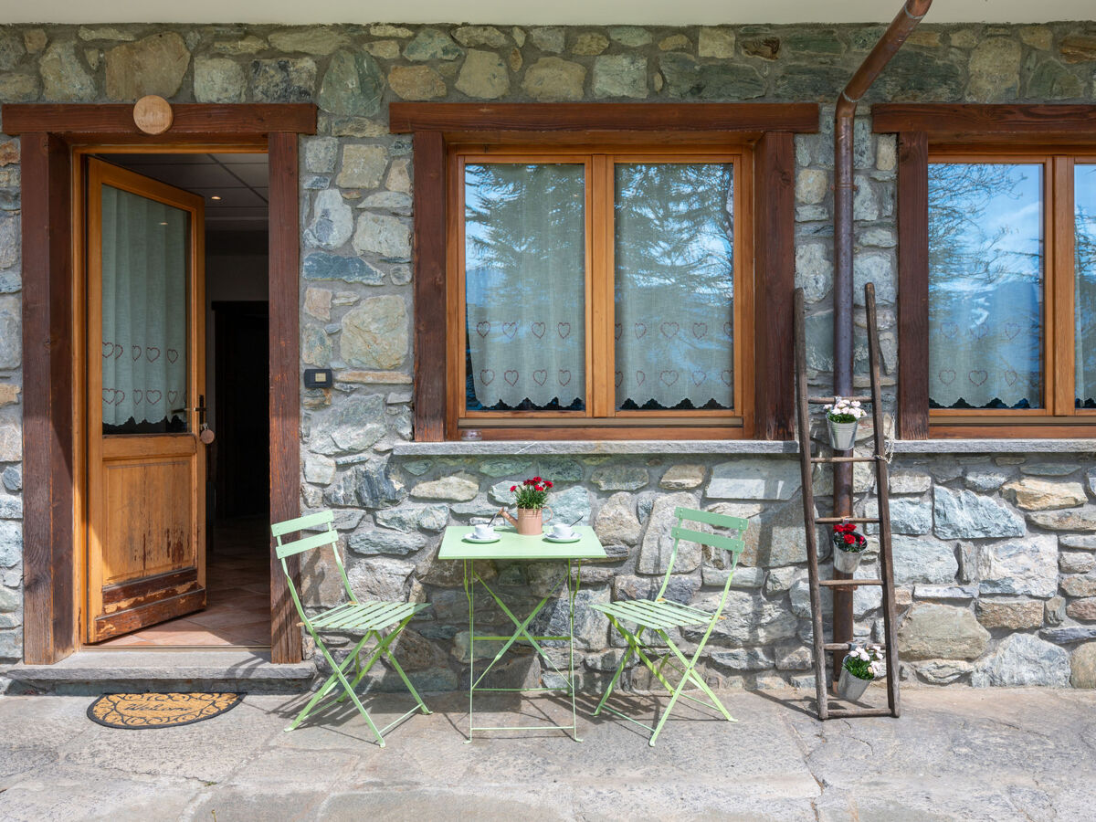 Chalet Renard à Sarre – 75 m² avec vue sur la vallée - Photo 1