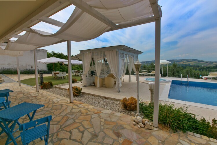 Villa Ninfea avec piscine chauffée à Sant'Omero - Photo 30