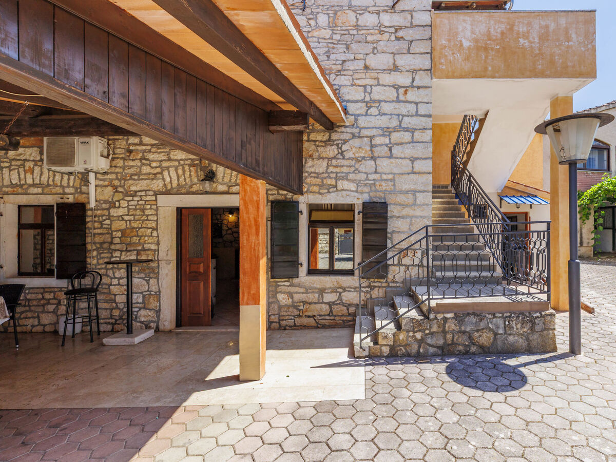 Cittanobile, maison 6 chambres avec piscine privée - Photo 22