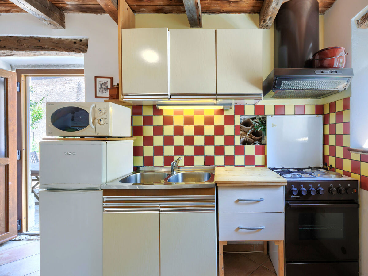 Pinia I – Maison 33 m² avec terrasse à Kaštelir - Photo 10