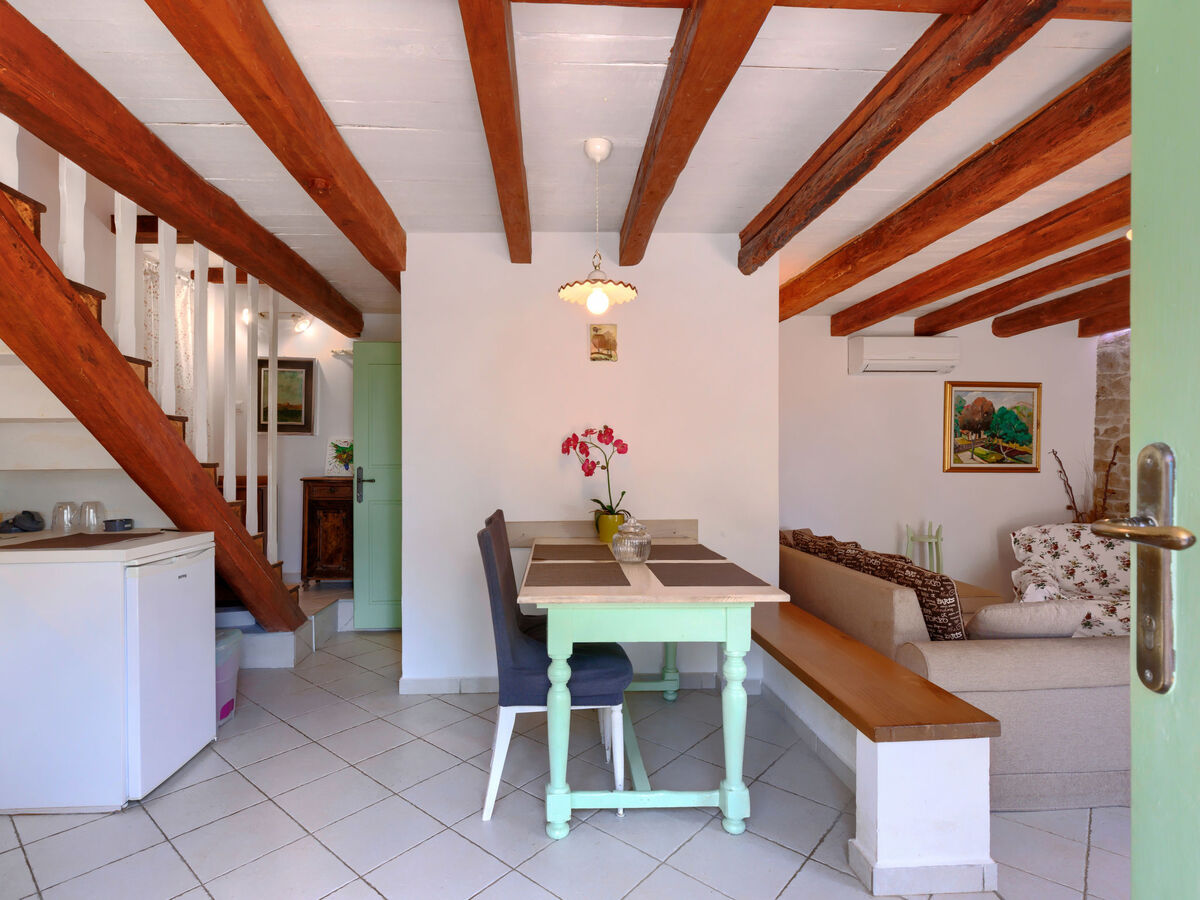 Pinia II – Maison 6 personnes avec piscine à Kaštelir - Photo 2