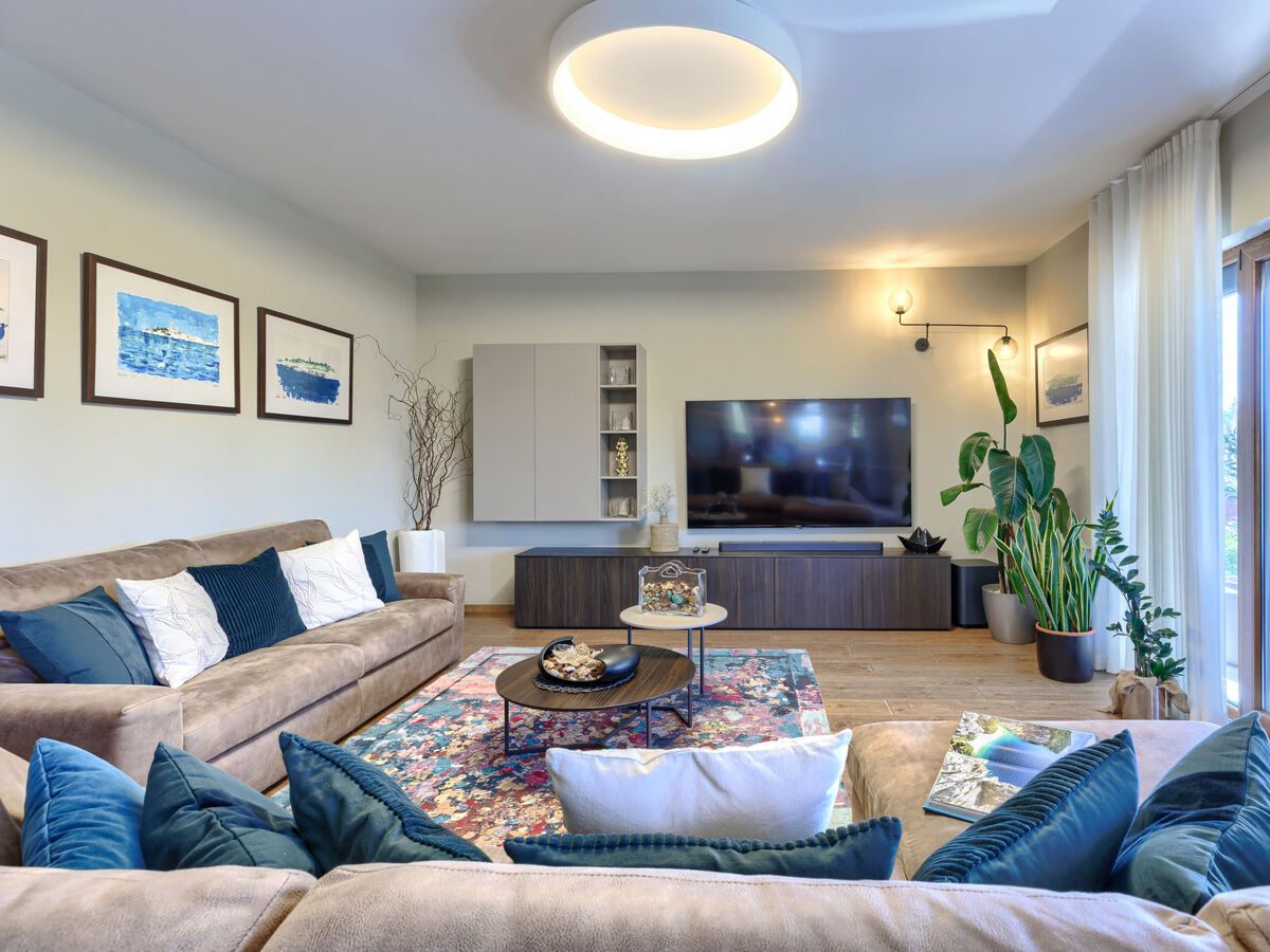 Maison Sara avec piscine privée à Poreč - Photo 2