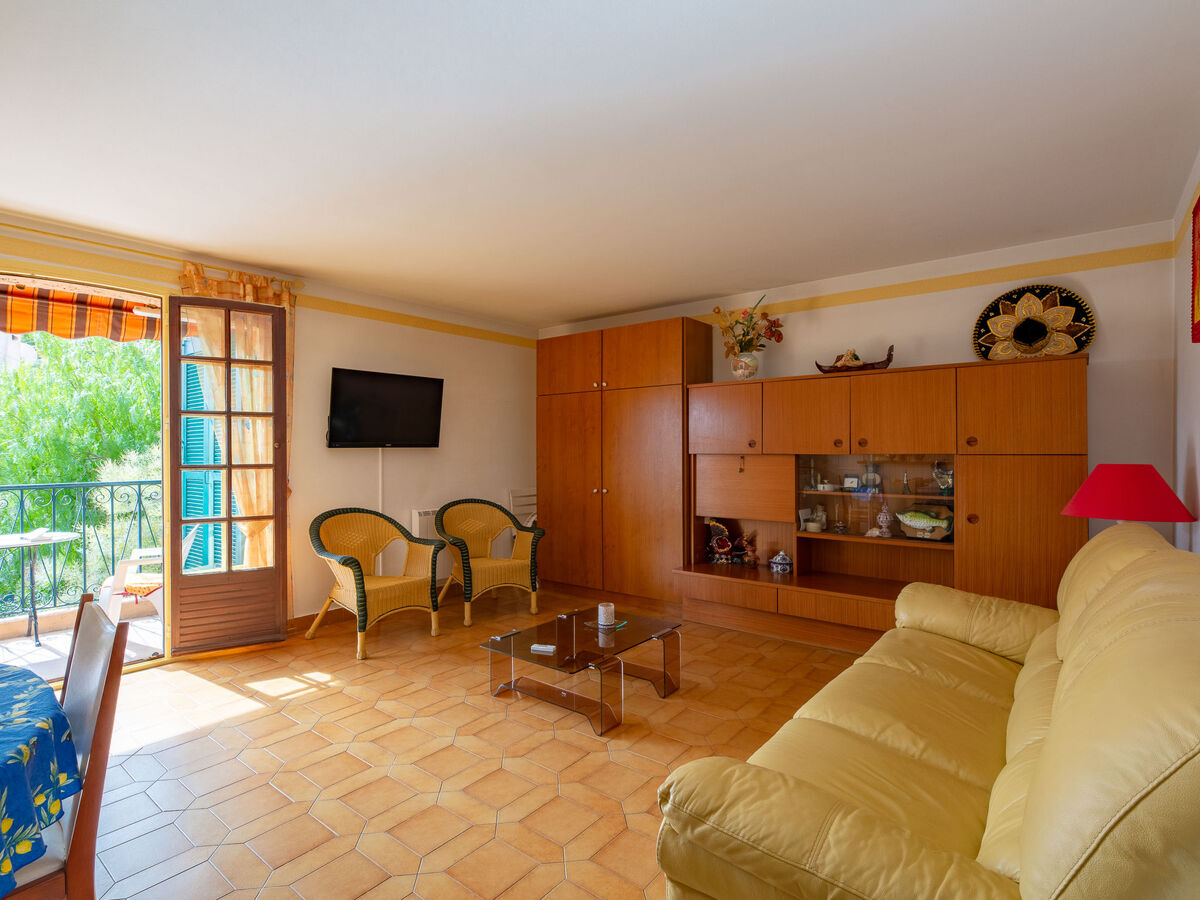 Les Pins - Appartement 2 pièces à Saint-Raphaël - Photo 6