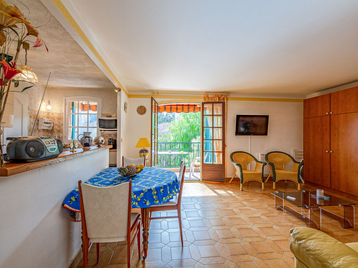 Les Pins - Appartement 2 pièces à Saint-Raphaël - Photo 8