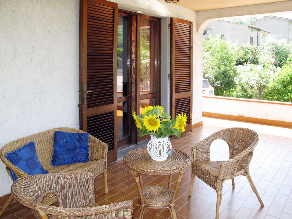 Maison Emilia à Camaiore : 4 pers, jardin 500 m² - Photo 4