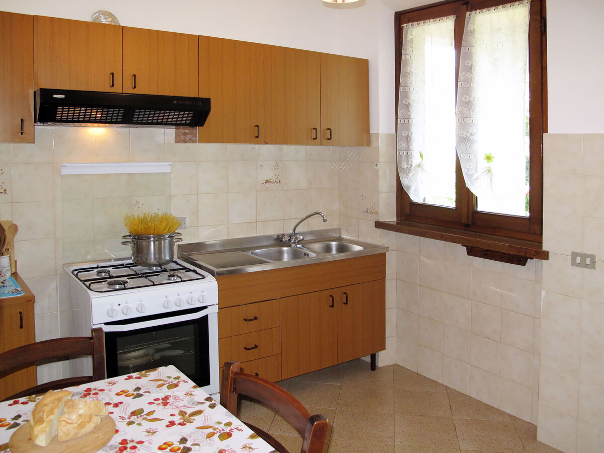 Maison Emilia à Camaiore : 4 pers, jardin 500 m² - Photo 10