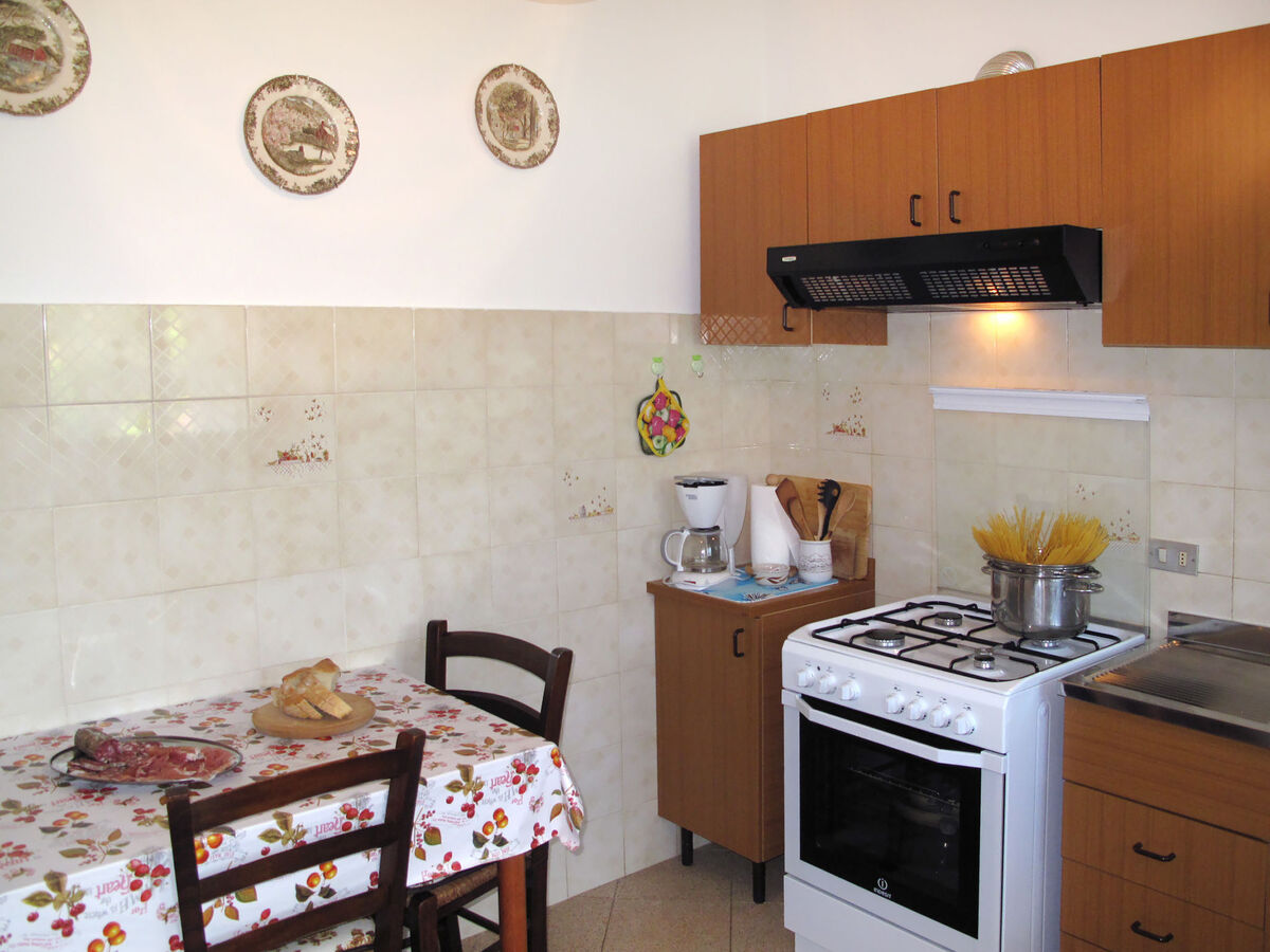 Maison Emilia à Camaiore : 4 pers, jardin 500 m² - Photo 11