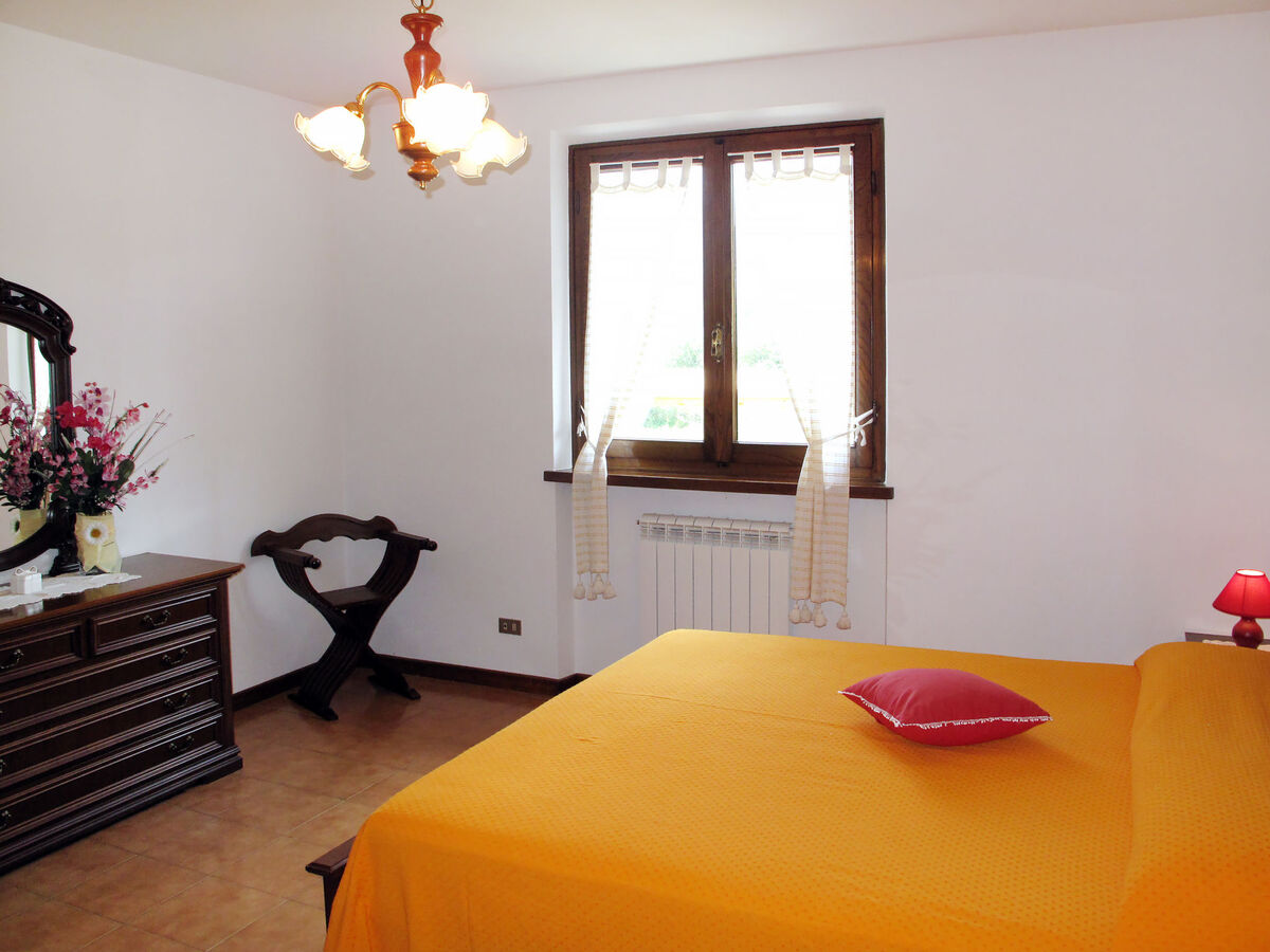 Maison Emilia à Camaiore : 4 pers, jardin 500 m² - Photo 13