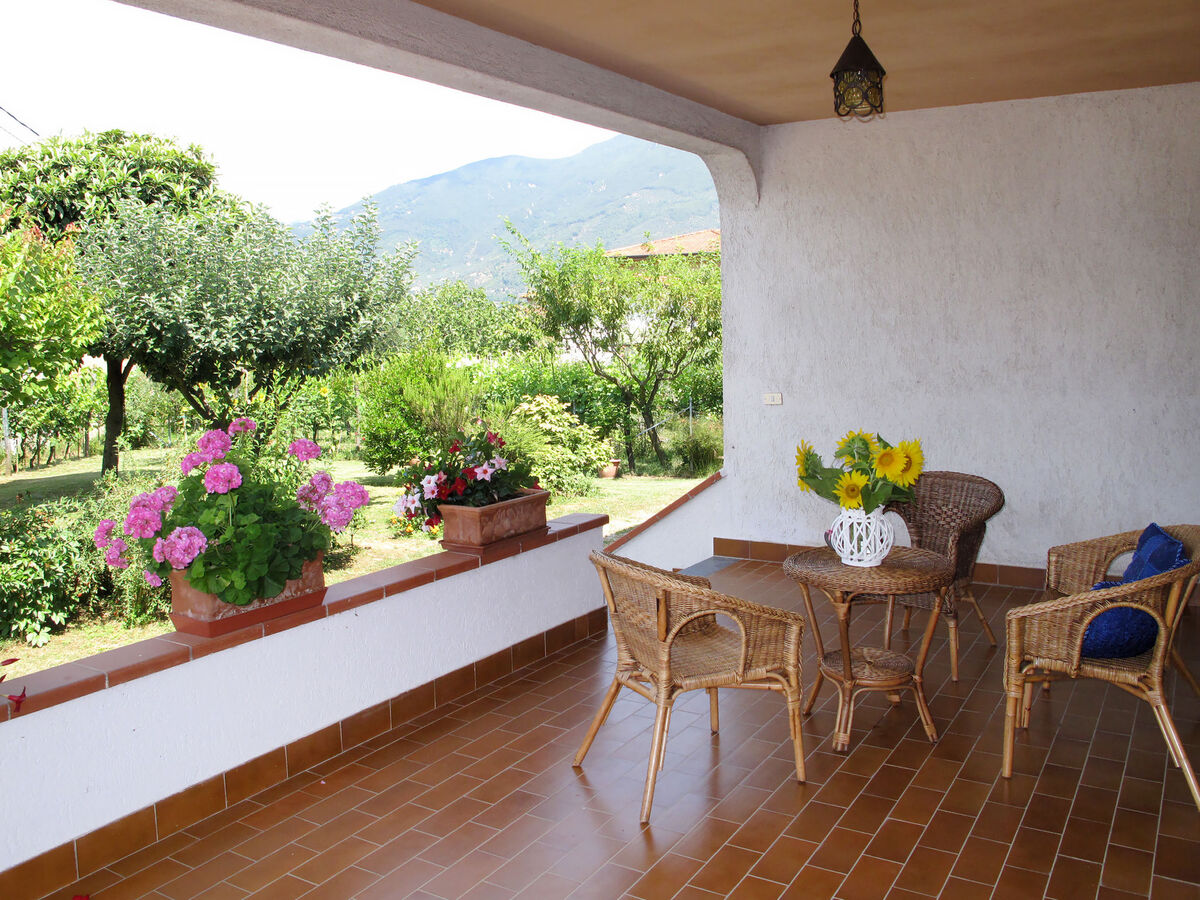 Maison Emilia à Camaiore : 4 pers, jardin 500 m² - Photo 23