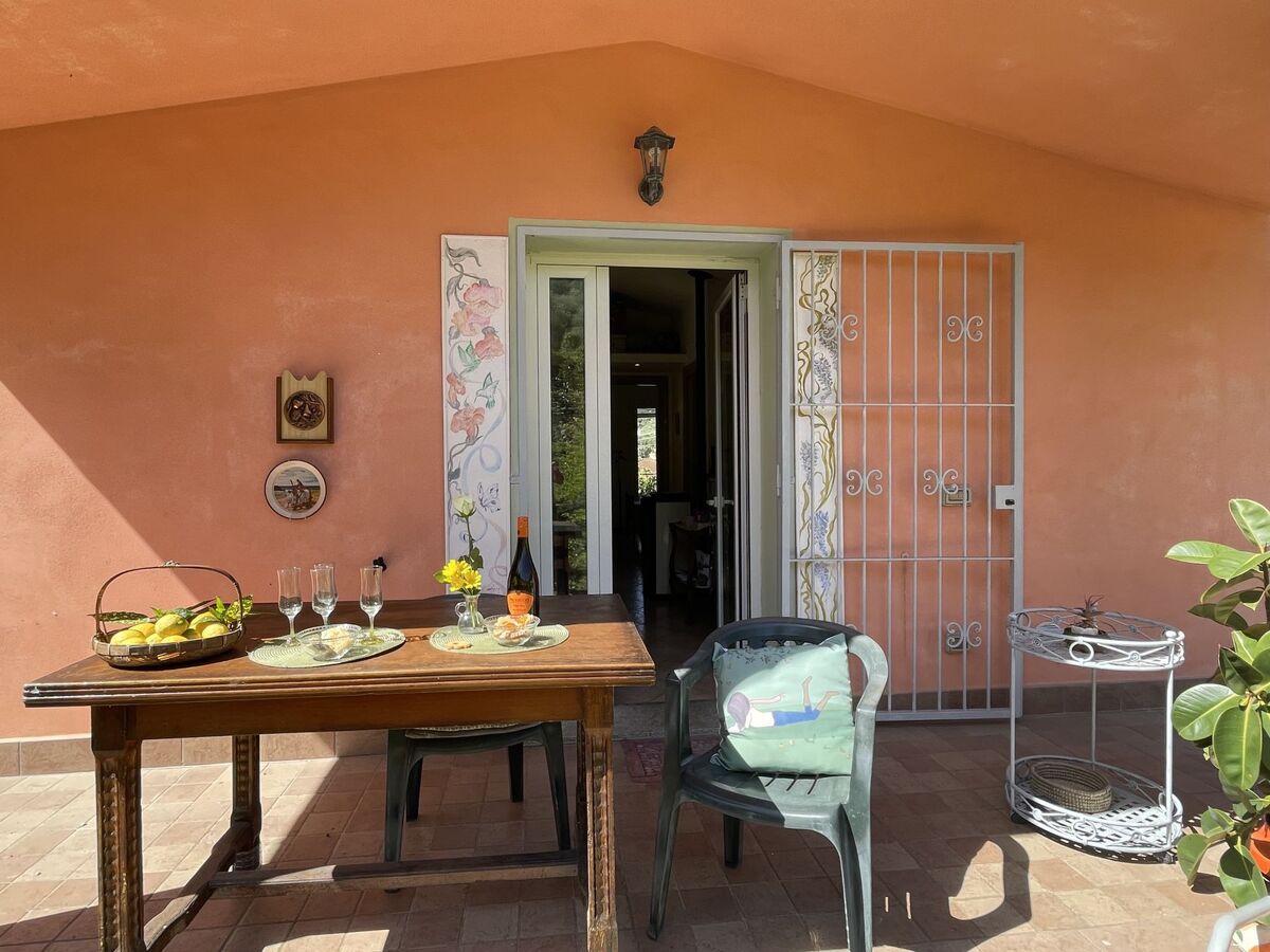 Casa dei Nonni, maison 4 pers. avec jardin à Imperia - Photo 7