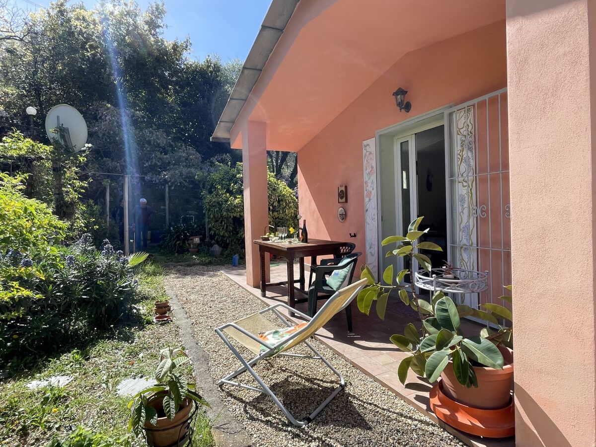 Casa dei Nonni, maison 4 pers. avec jardin à Imperia - Photo 14