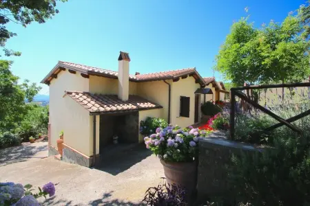 Gîte Maria à Montefiascone, vue lac de Bolsena : photo 6