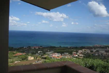 Lunedi, Maison de vacances à Parghelia avec terrasse - Photo 24
