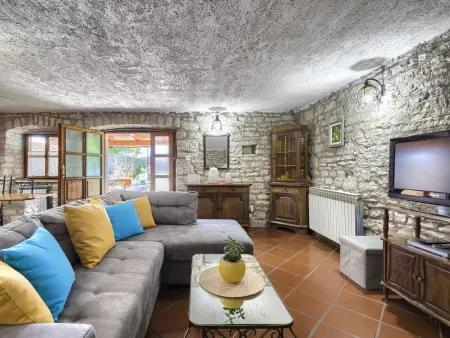 Maison Toni avec piscine privée à Vodnjan : photo 9
