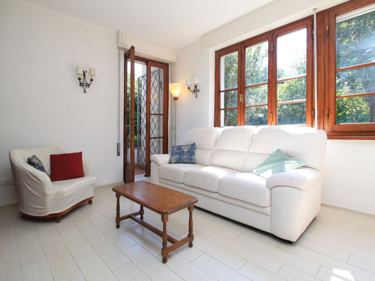 Villa Silvia à Forte dei Marmi, 5 chambres, 570 m de la mer - Photo 6