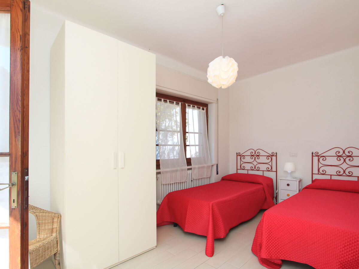 Villa Silvia à Forte dei Marmi, 5 chambres, 570 m de la mer - Photo 13