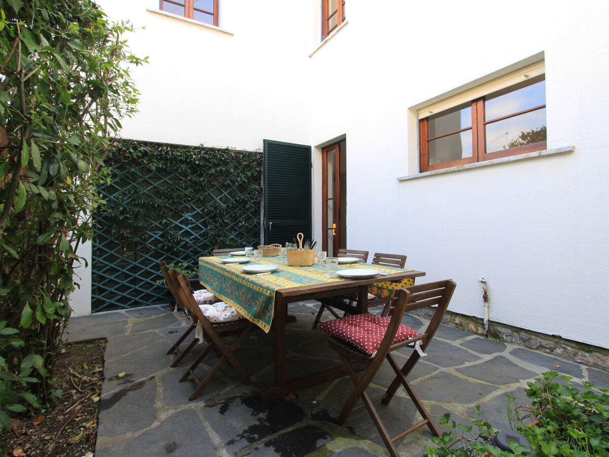 Villa Silvia à Forte dei Marmi, 5 chambres, 570 m de la mer - Photo 30