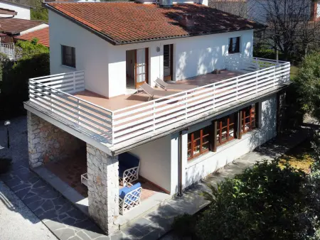 Villa Silvia à Forte dei Marmi, 5 chambres, 570 m de la mer : photo 27