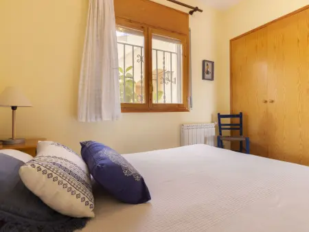 Nellyana, maison 4 chambres avec piscine à Deltebre : photo 10