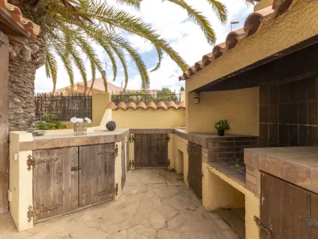 Nellyana, maison 4 chambres avec piscine à Deltebre : photo 23