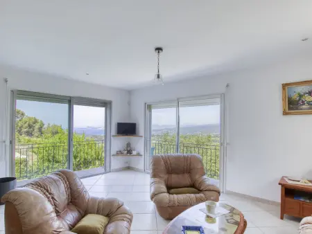Maison à La Cadière d'Azur, vue mer et piscine dans les vignes : photo 4