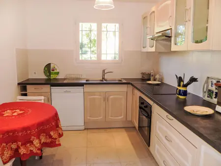 Maison à La Cadière d'Azur, vue mer et piscine dans les vignes : photo 13