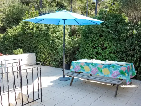 Maison à La Cadière d'Azur, vue mer et piscine dans les vignes : photo 19