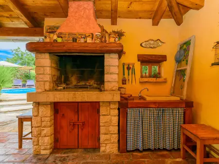 Maison Loreta avec piscine privée à Vodnjan : photo 16