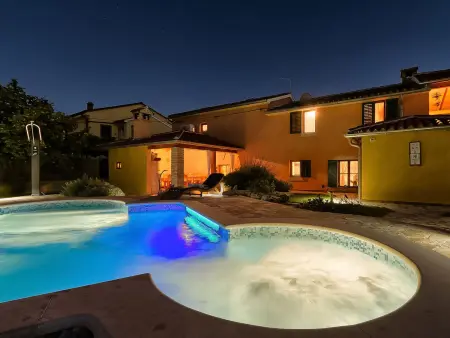 Maison Loreta avec piscine privée à Vodnjan : photo 51