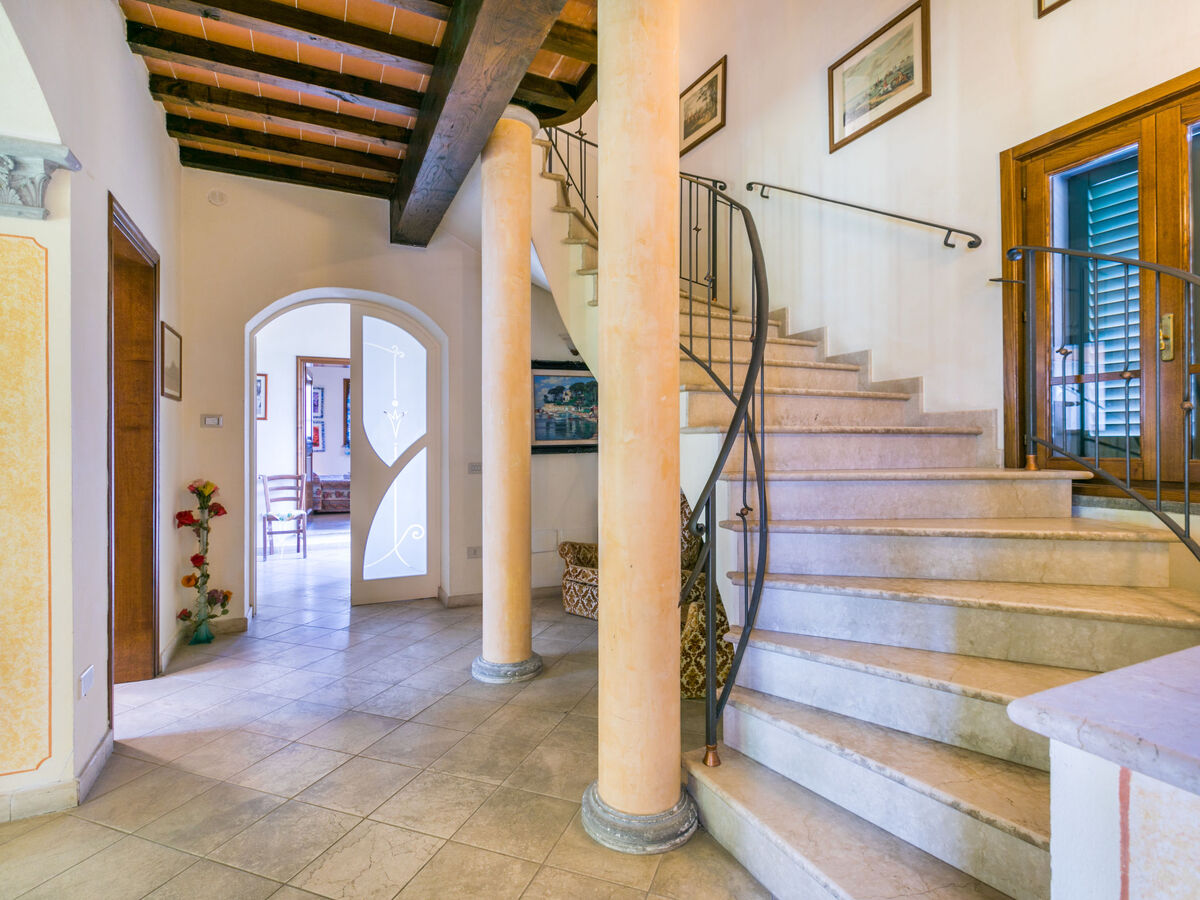 Villa Elena – 8 chambres, piscine et équitation à Fucecchio - Photo 39
