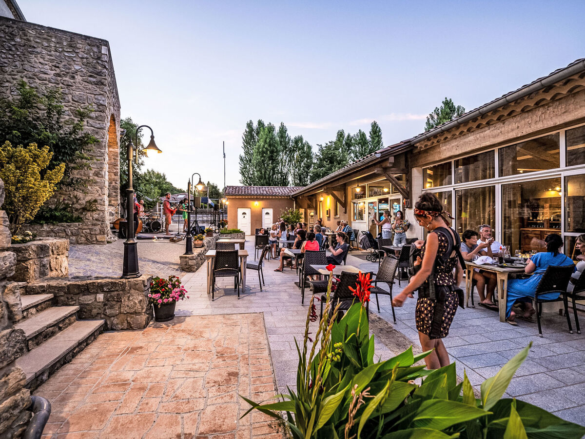 Chalet Domaine de Sévenier Micocoulier à Vallon-Pont-d'Arc - Photo 19