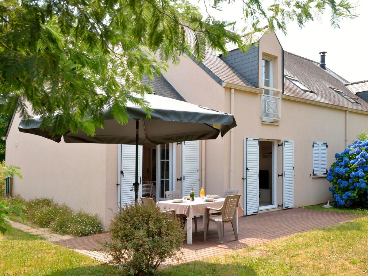 Maison Ar Mimoza – Le Bono, terrasse et jardin clos - Photo 1
