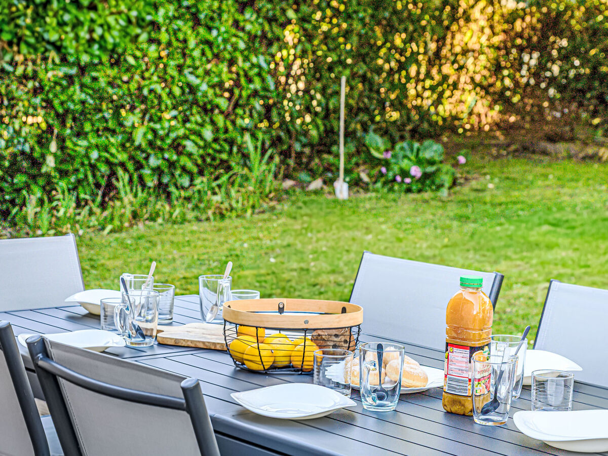 Maison Ar Mimoza – Le Bono, terrasse et jardin clos - Photo 23