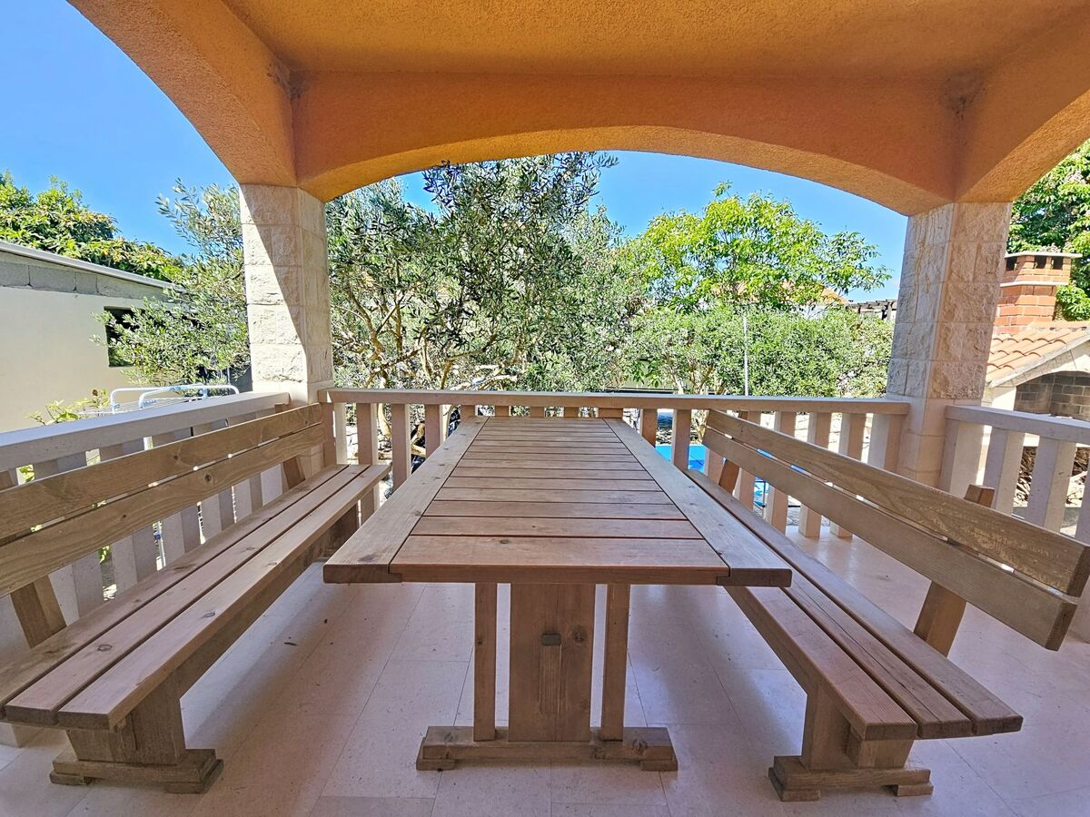 Gorana, maison 12 pers. avec piscine privée à Brač - Photo 12