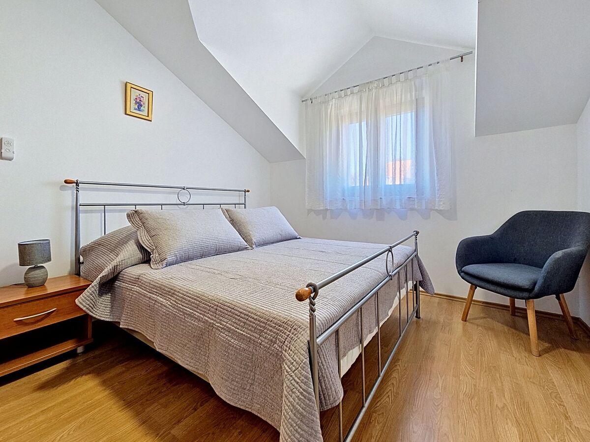 Gorana, maison 12 pers. avec piscine privée à Brač - Photo 19