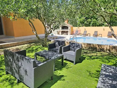 Gorana, maison 12 pers. avec piscine privée à Brač : photo 2