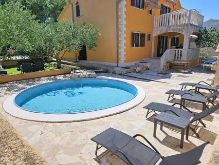 Gorana, maison 12 pers. avec piscine privée à Brač : photo 11