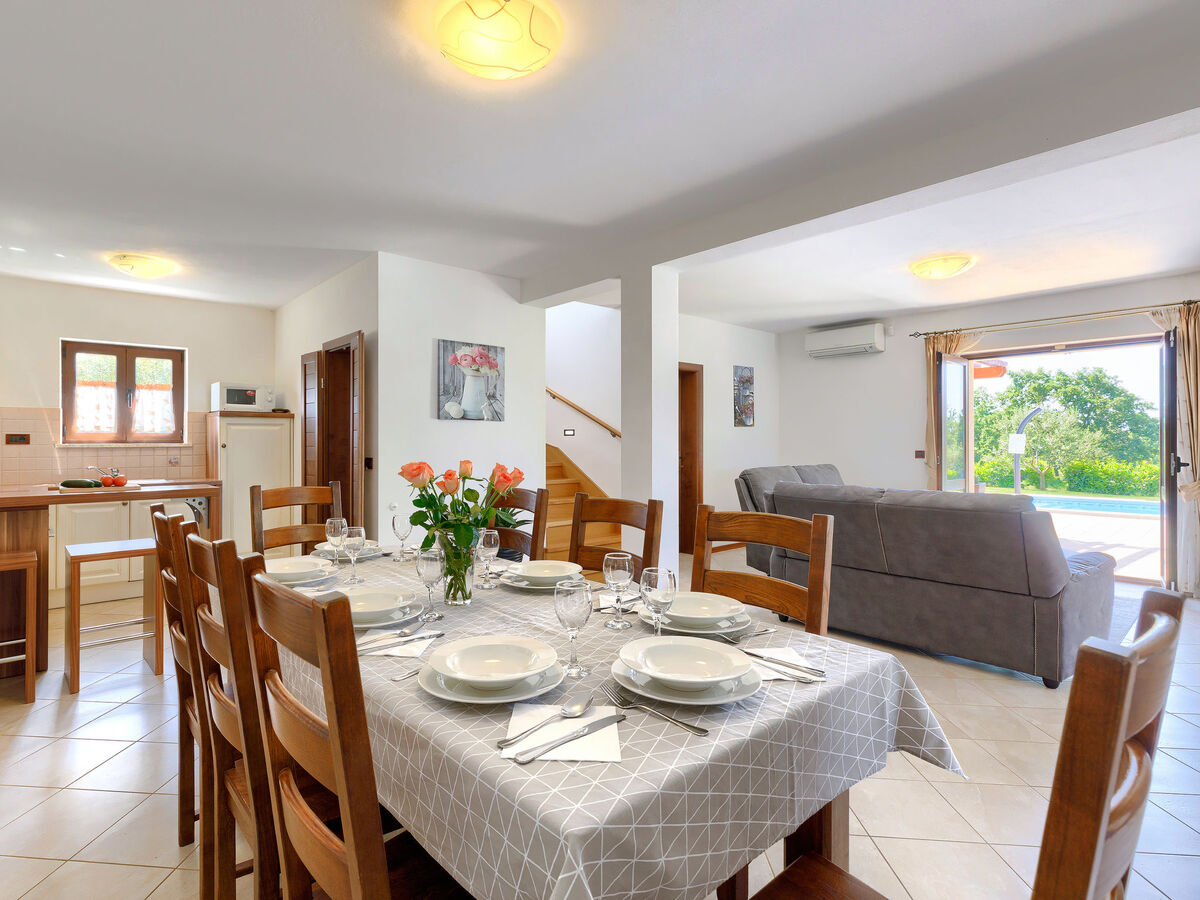 Villa 4 chambres avec piscine chauffée à Sv. Lovreč - Photo 10