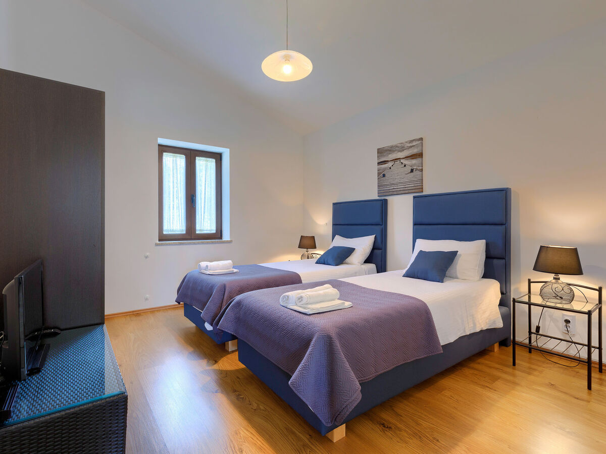 Villa 4 chambres avec piscine chauffée à Sv. Lovreč - Photo 15