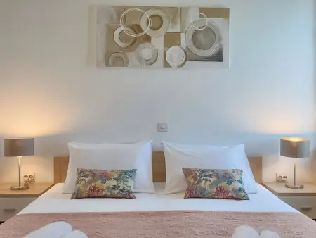 Maison Blog 2 avec piscine privée à Sv. Lovreč : photo 4