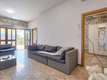 Maison Blog 2 avec piscine privée à Sv. Lovreč : photo 13