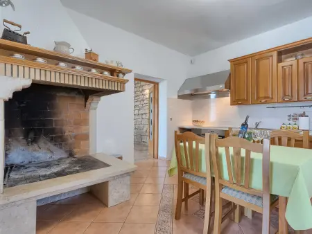 Maison Blog 2 avec piscine privée à Sv. Lovreč : photo 14