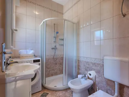 Maison Blog 2 avec piscine privée à Sv. Lovreč : photo 25