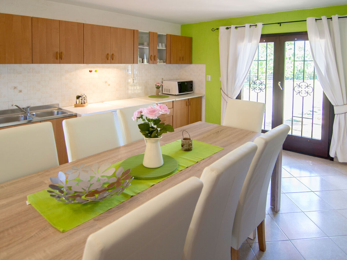 Maison Sara avec piscine privée à Poreč - Photo 3