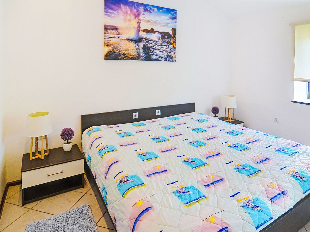 Maison Sara avec piscine privée à Poreč - Photo 10