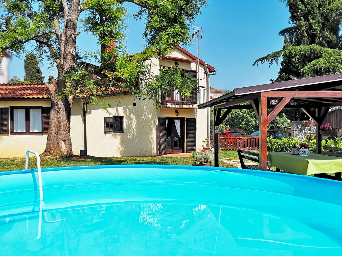 Maison Sara avec piscine privée à Poreč - Photo 14